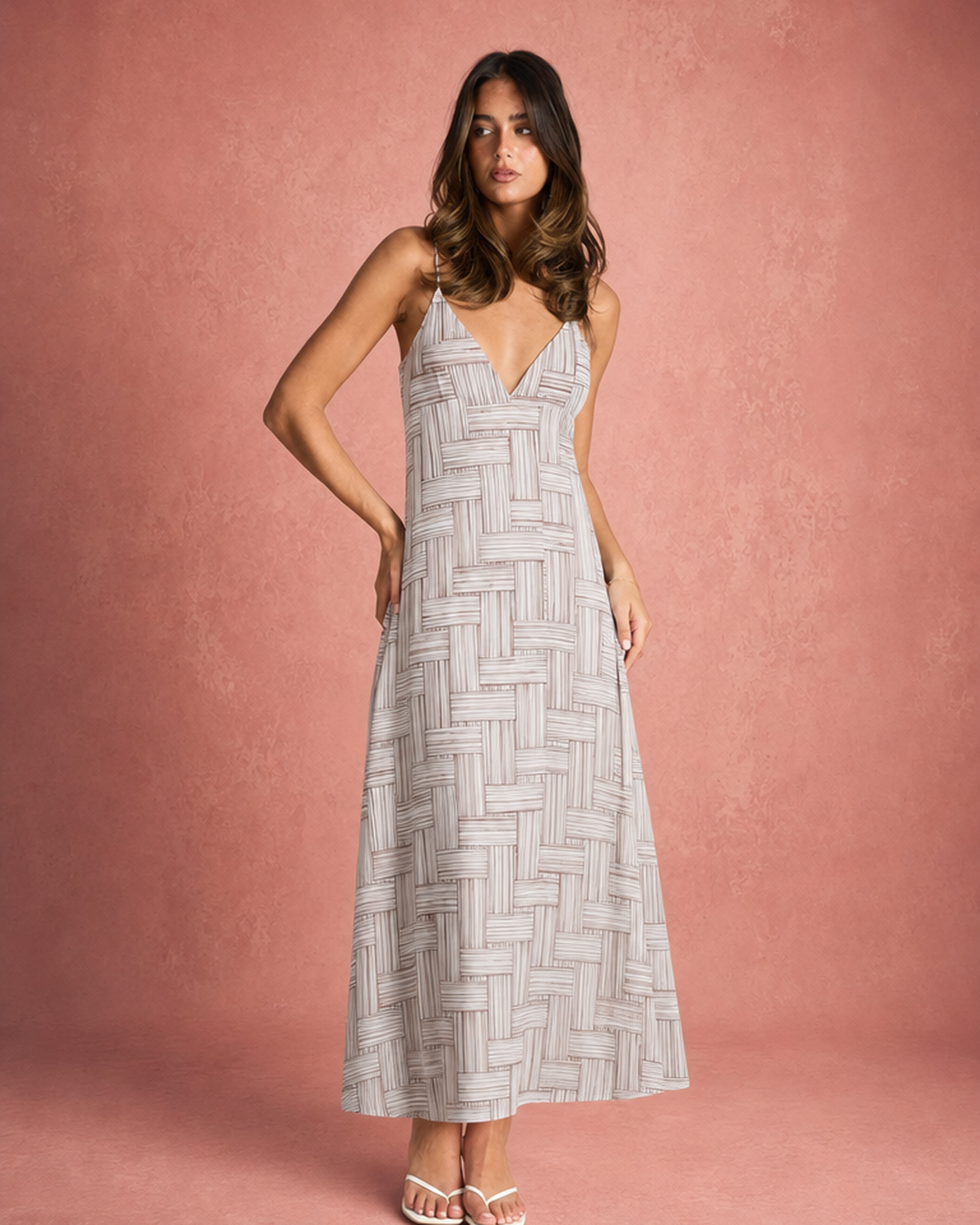 V-Neck Ruched Bust Geometric Print Maxi Dress - Plaid